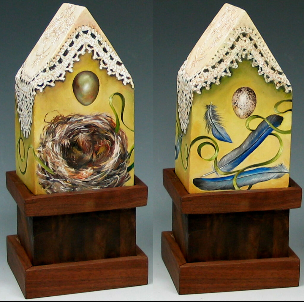 11.021 bluebird lace house 2.5x3x5.5 inches