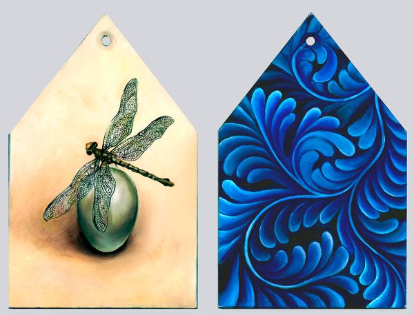 10.003 Dragonfly Egg House 11.5x8x3"