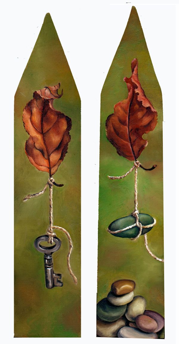 10.019 Leaf and Key Log House 4.75×12.5"